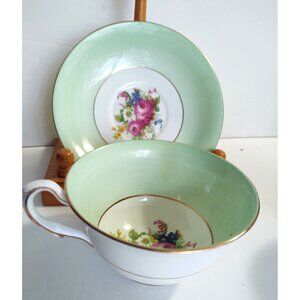 Taylor & Kent England Bone China Tea  Cup & Saucer Set Floral Bouquet
